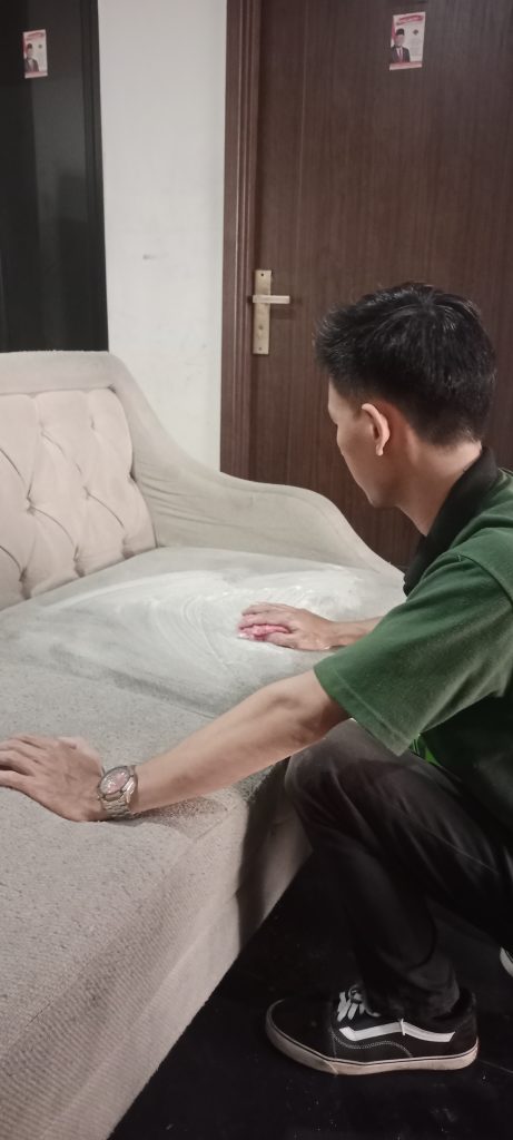 Jasa Cuci Sofa di Fatmawati